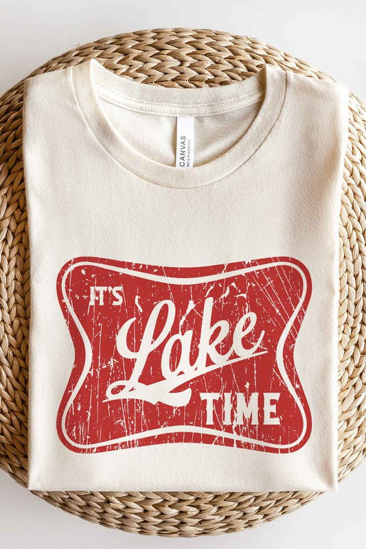 ITS LAKE TIME GRAPHIC PLUS SIZE TEE