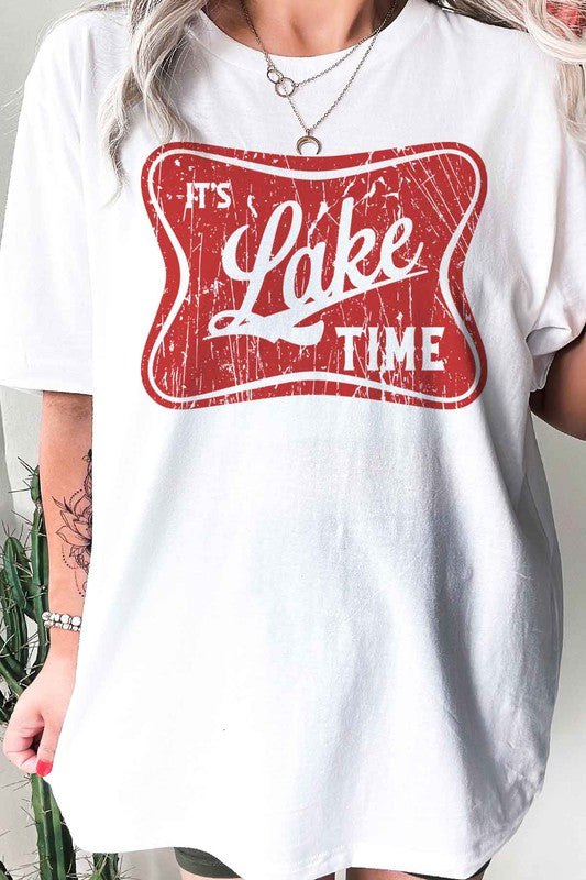 ITS LAKE TIME GRAPHIC PLUS SIZE TEE