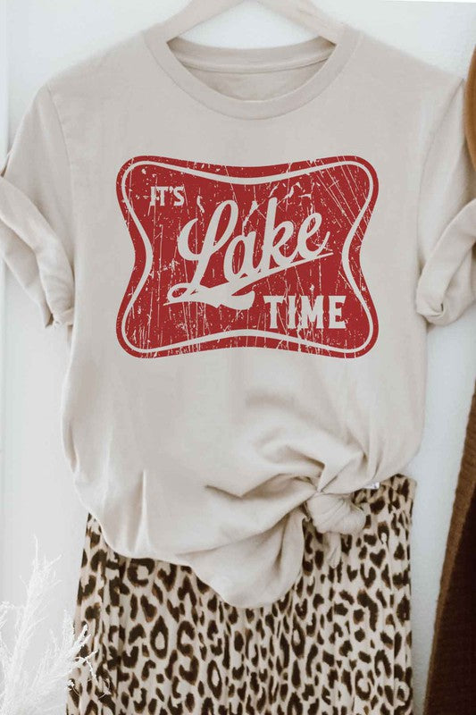 ITS LAKE TIME GRAPHIC PLUS SIZE TEE